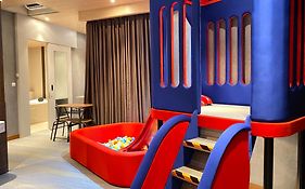 Avery De Grand City Hotel Bandung